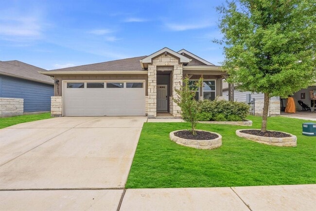 Building Photo - 2807 Rustic Hills Dr