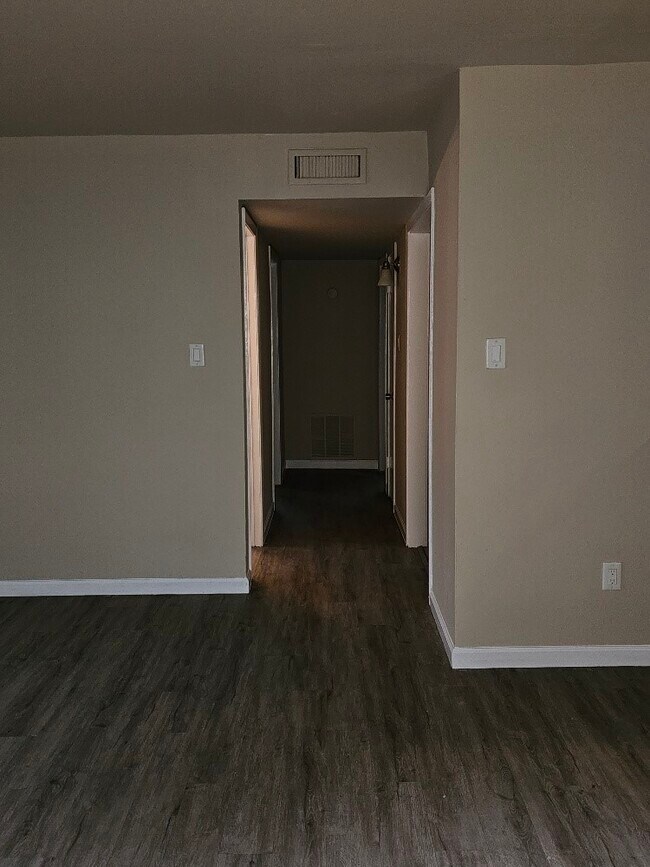 6815 Beachwood St Unidad 3