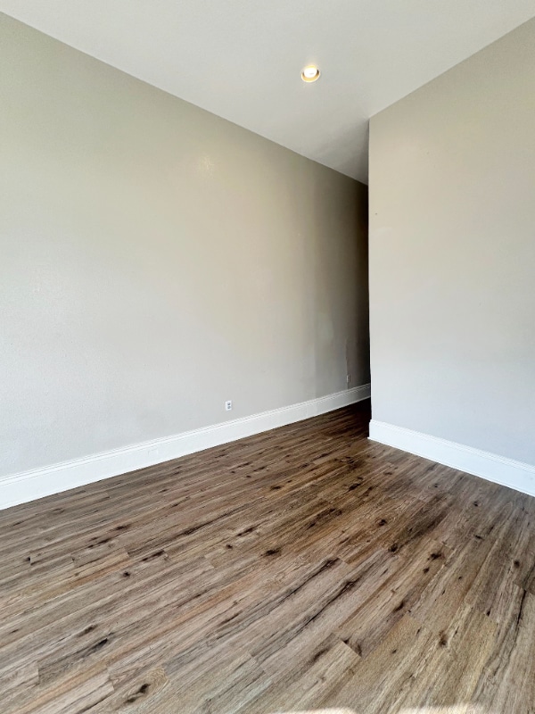 Photo - 3159 Urquhart St