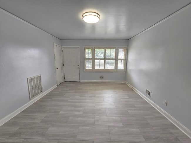 Photo - 3 Bristol Dr