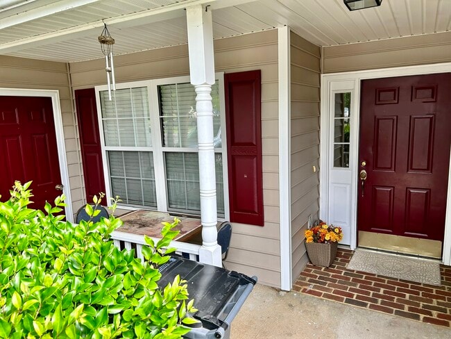 Photo - 4698 Twin Hickory Lake Dr, Glen Allen, VA 23059