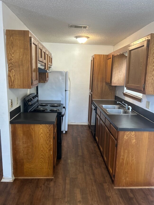 103 Willow Ridge Dr Unit D