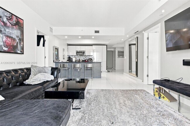 1010 Brickell Ave Unit 2403