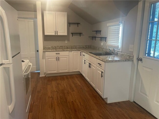 Photo - 487 Ten Rod Rd Unidad 2