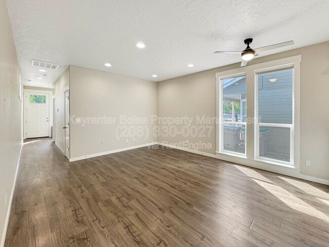 Photo - 2007 S Atlantic St