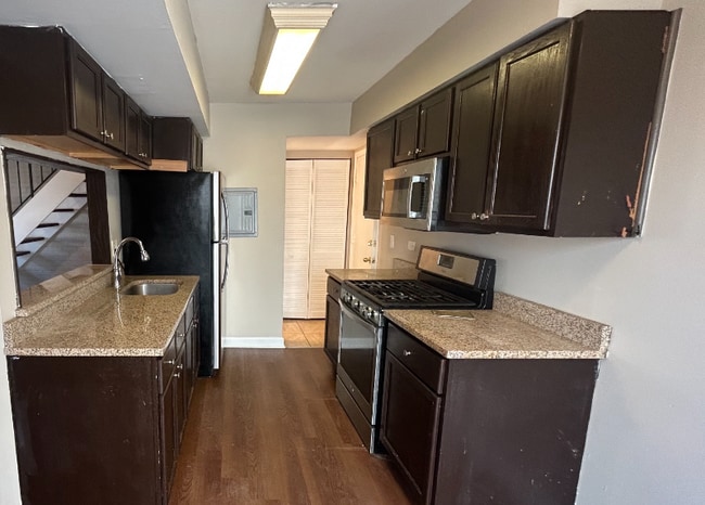 Photo - 183 Judith Ct