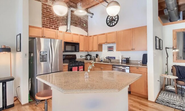 Photo - 2960 Inca St Unit 106