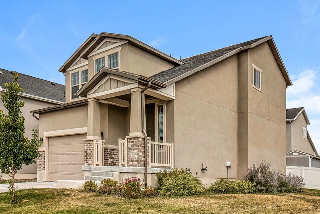 1083 W Osprey Dr