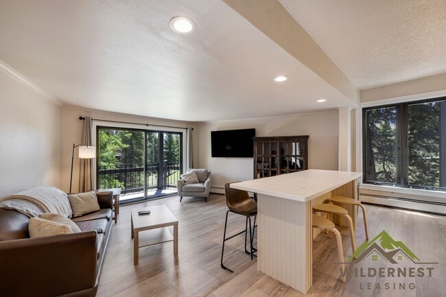 Building Photo - Fully Remodeled Gold Camp 2 Bed/1Bath