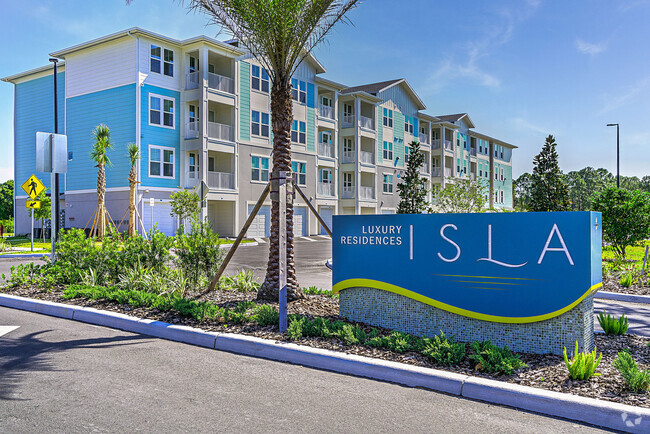 Building Photo - Isla Rental