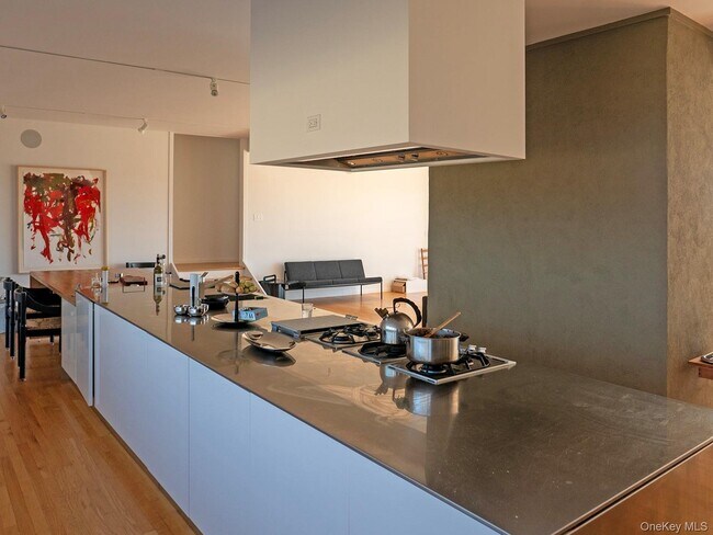 Photo - 387 Tishauser Rd