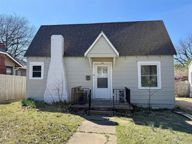 Building Photo - Great neighborhood, watchful neighbors, darling Midtown home near fairgrounds & TU.