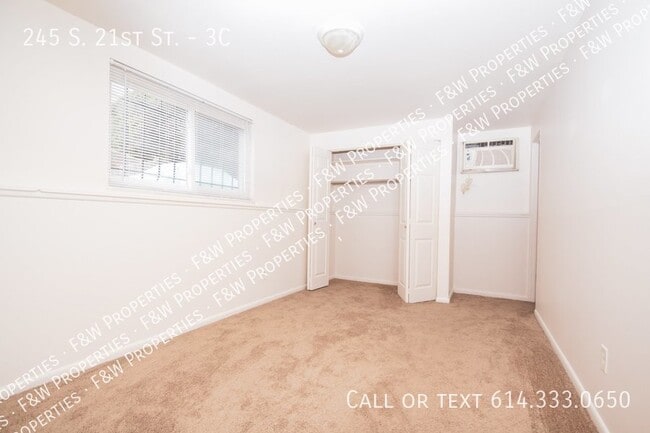 Photo - 245 S 21st St Unit 3C