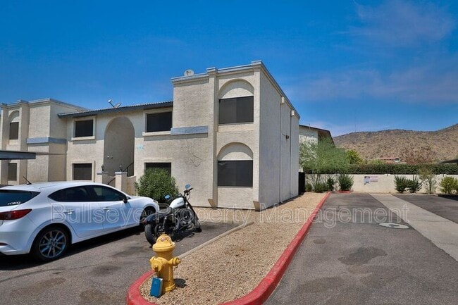 Photo - 1540 W Mercer Ln Unit 4