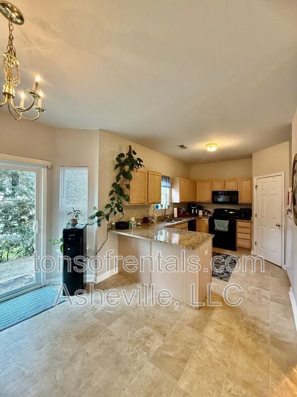 Photo - 23 Scottish Cir