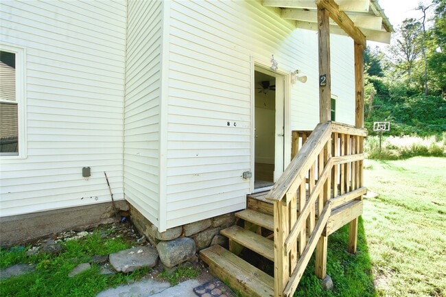 Photo - 120 Main St Unit 4