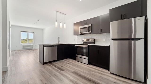 74-100 Washington Ave Unidad 206