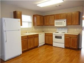 Photo - 5808 Angel Dr