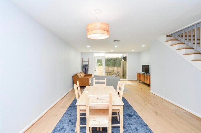 Photo - 615 Kipling St Unit 9