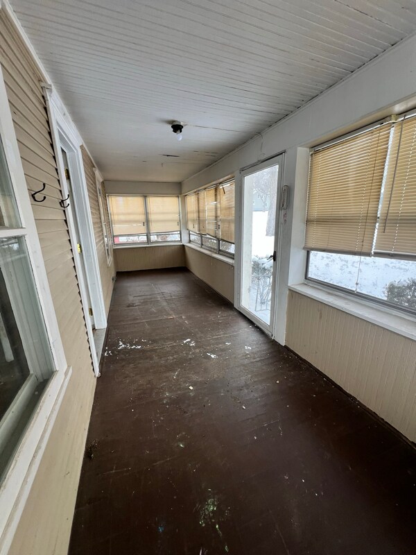 Photo - 101 W Palmer Ave