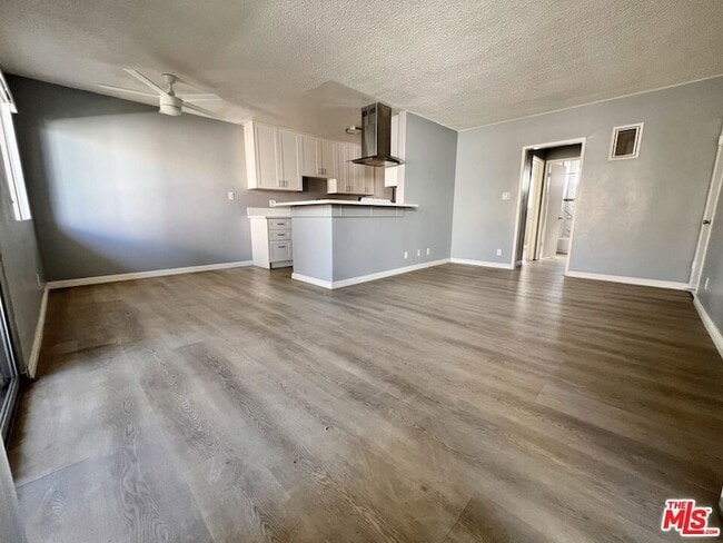 Photo - 1426 Orange Grove Ave