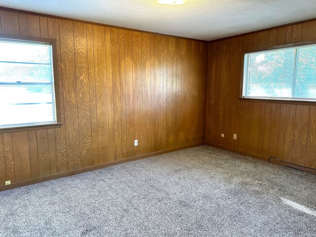 Photo - 706 Manson St