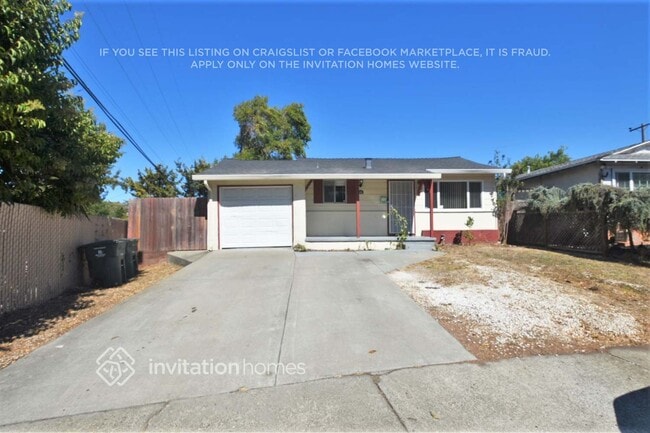 Photo - 452 Ladera Dr House
