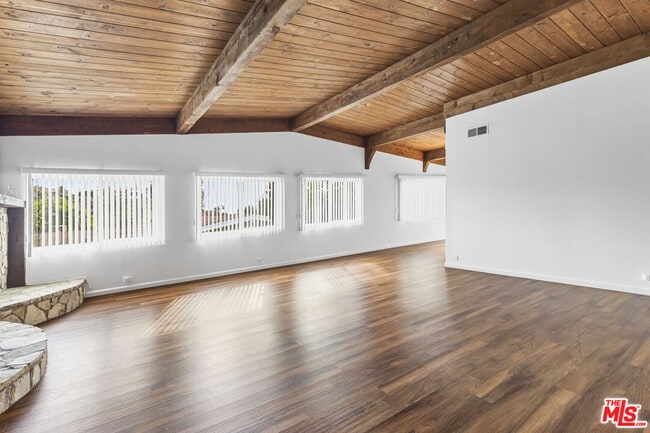 Photo - 1295 El Hito Cir