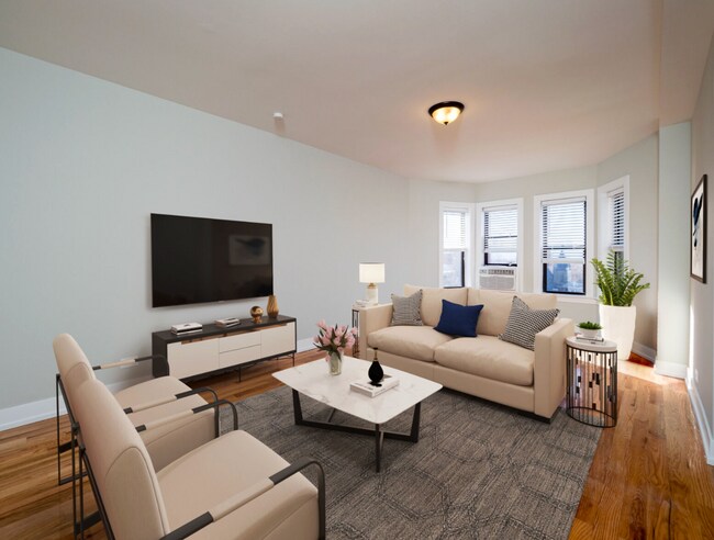 Photo - 556 W Arlington Pl
