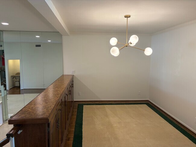 914 Palo Verde Ave Unit 914 Palo Verde