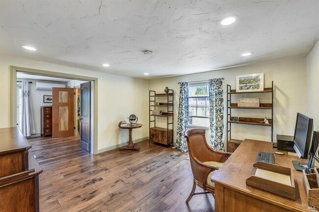 Photo - 9 El Camino Real