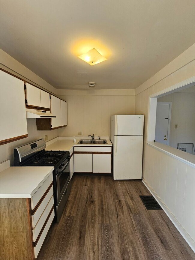 Photo - 904 Rogers St Unit Apt. 5