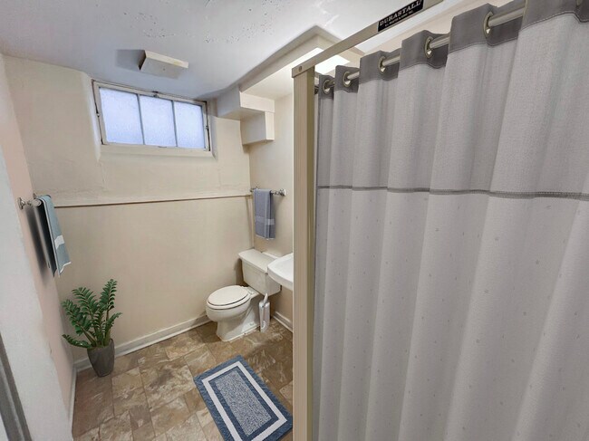 Photo - 312 Hayward Ave