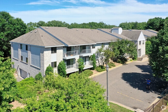 Rivers Bend Apartments