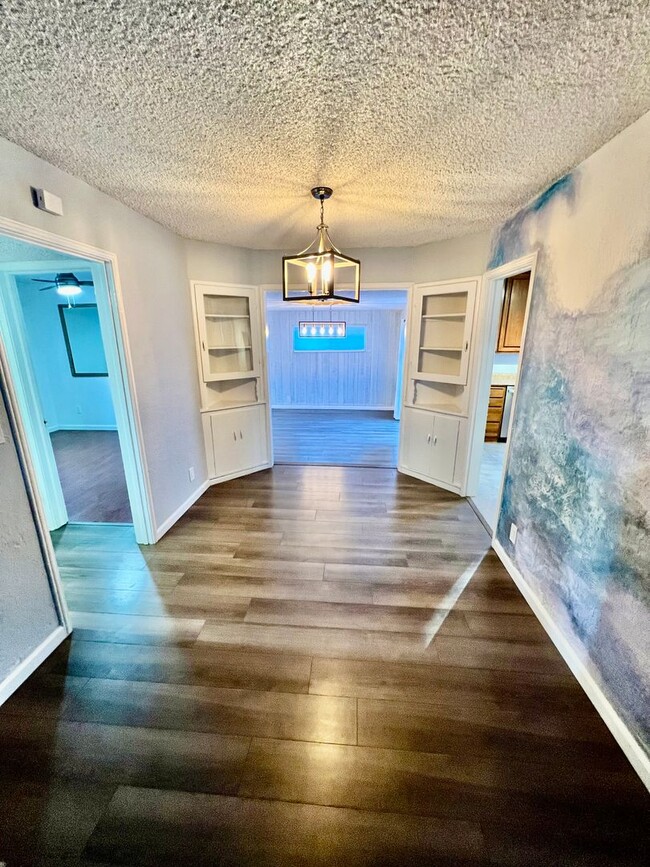 Photo - 3bed/1bath Single family HOME!