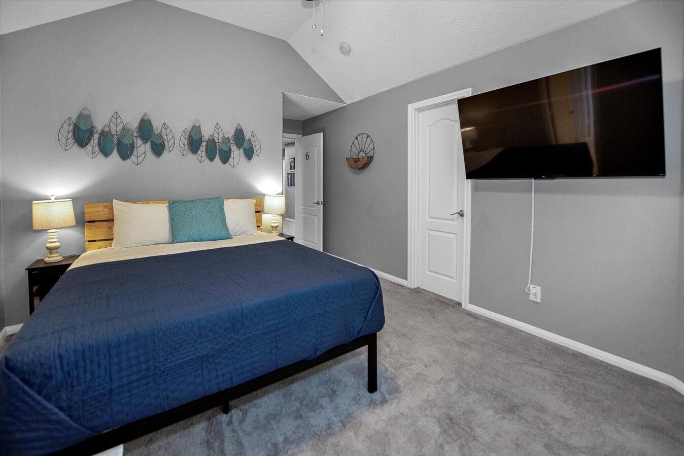 Photo - 8219 Shoregrove Dr