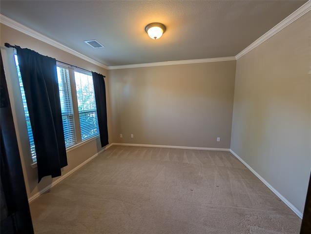 Photo - 591 Deverson Dr