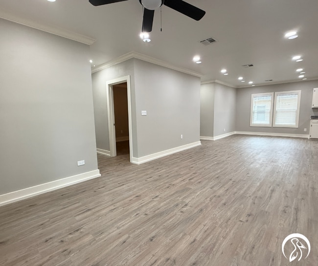 Photo - 207 Coleman Ave