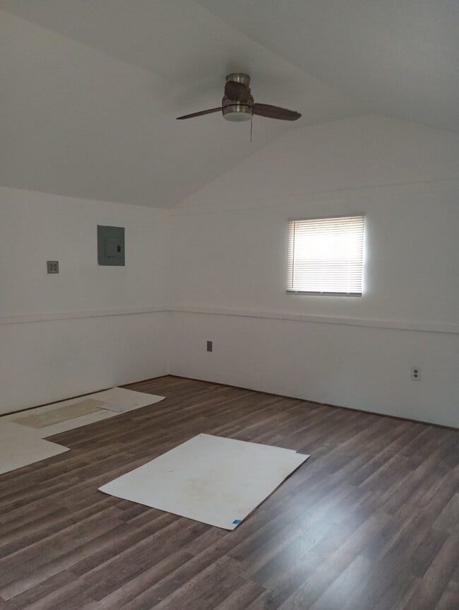 Photo - 131 Tallie Ct
