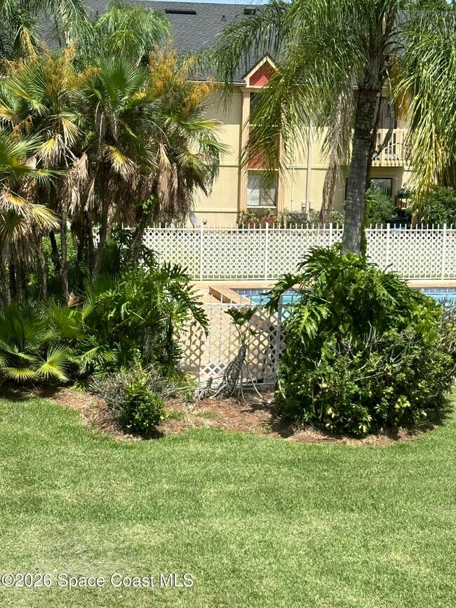Photo - 2130 Forest Knoll Dr NE Unit 202