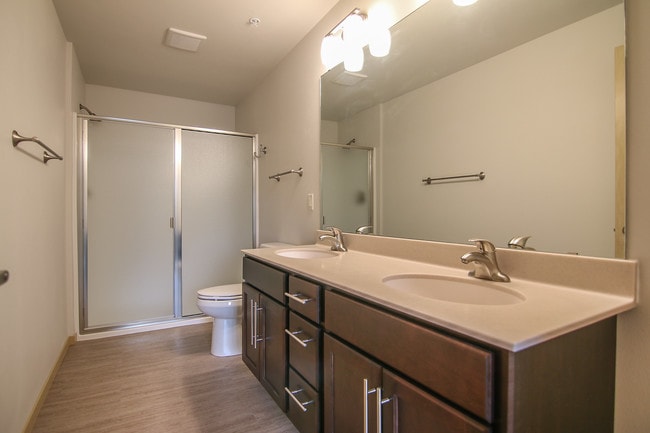 Photo - Metro View Apartments