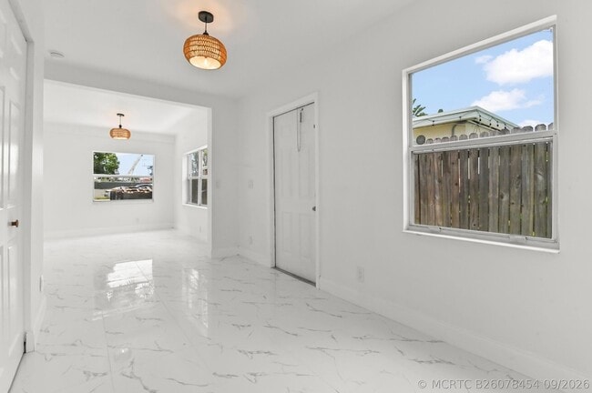 515 Putnam Rd