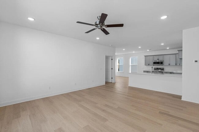 Photo - MOVE-IN SPECIAL!!!! One Month Free Rent! D...