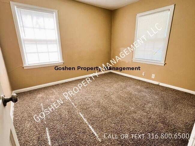 Photo - Lovely Home with fenced yard