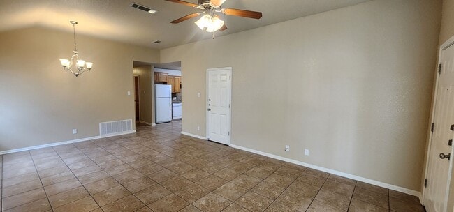 Photo - 3 Bedroom 2 bath Duplex South Killeen VIEWABLE SOON