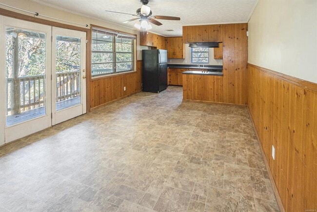 Photo - 1422 Flamingo Ln