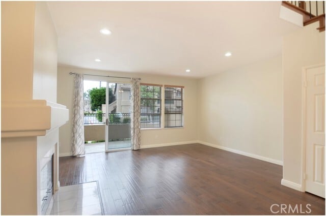 Photo - 7 Landmark Pl