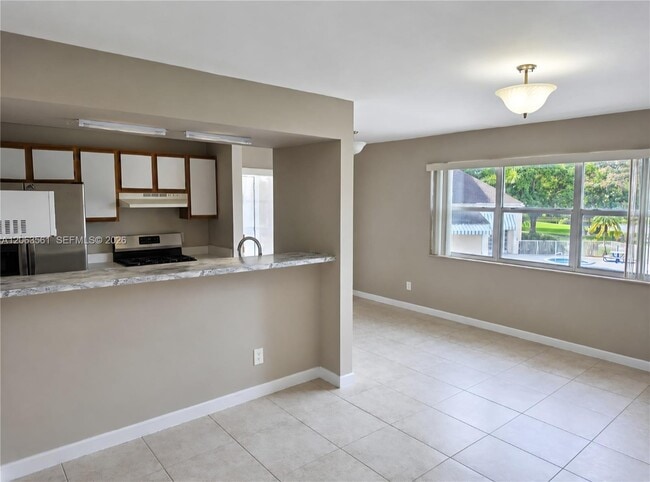 Photo - 15320 SW 106th Terrace Unit 1117
