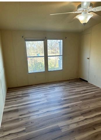 Photo - 827 N Smith St