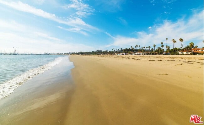 Photo - 1214 Shoreline Dr